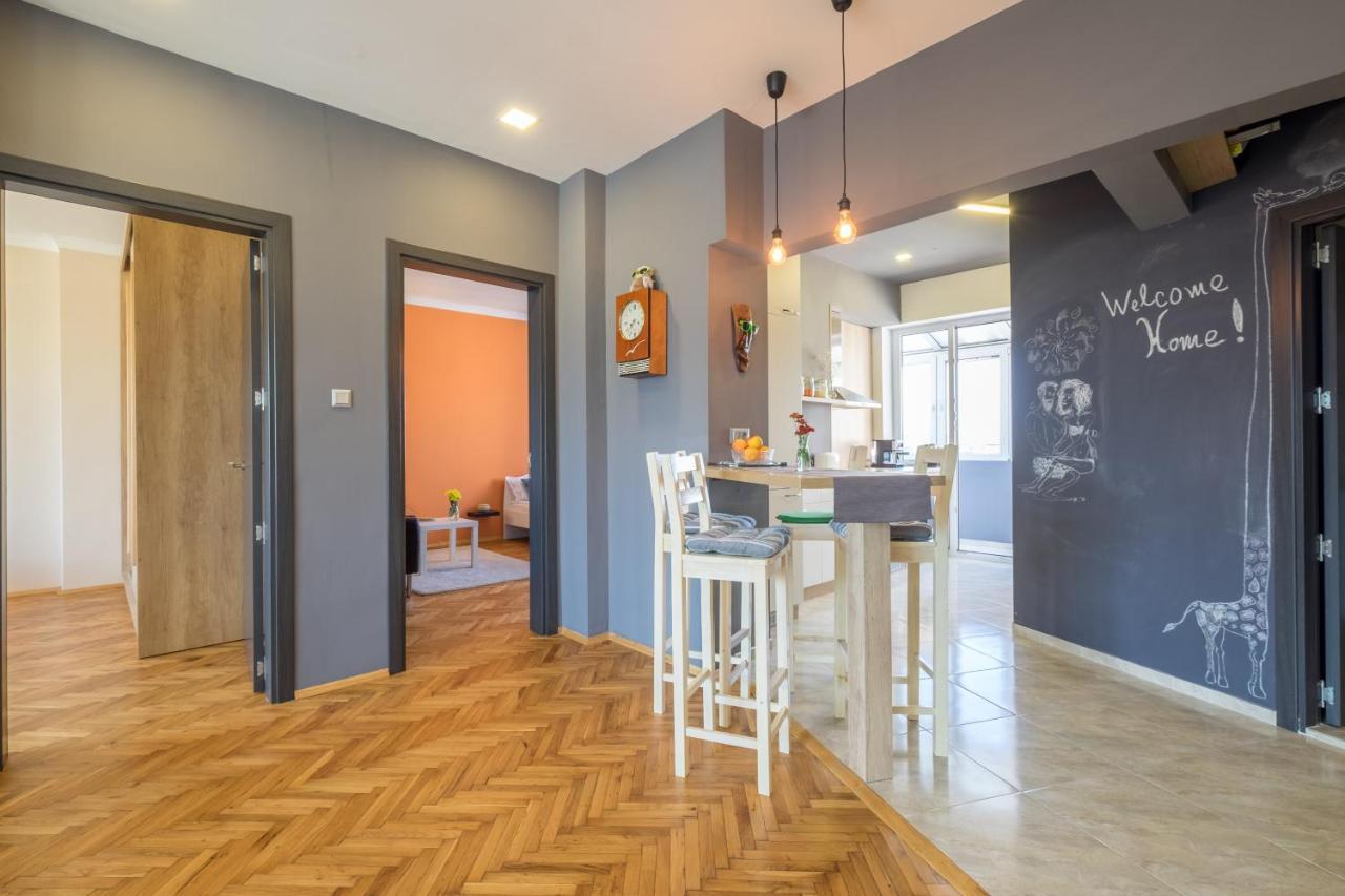 Artistic & Spacious 2Bd Central Apt By Flat Mаnager Sofia Exterior photo